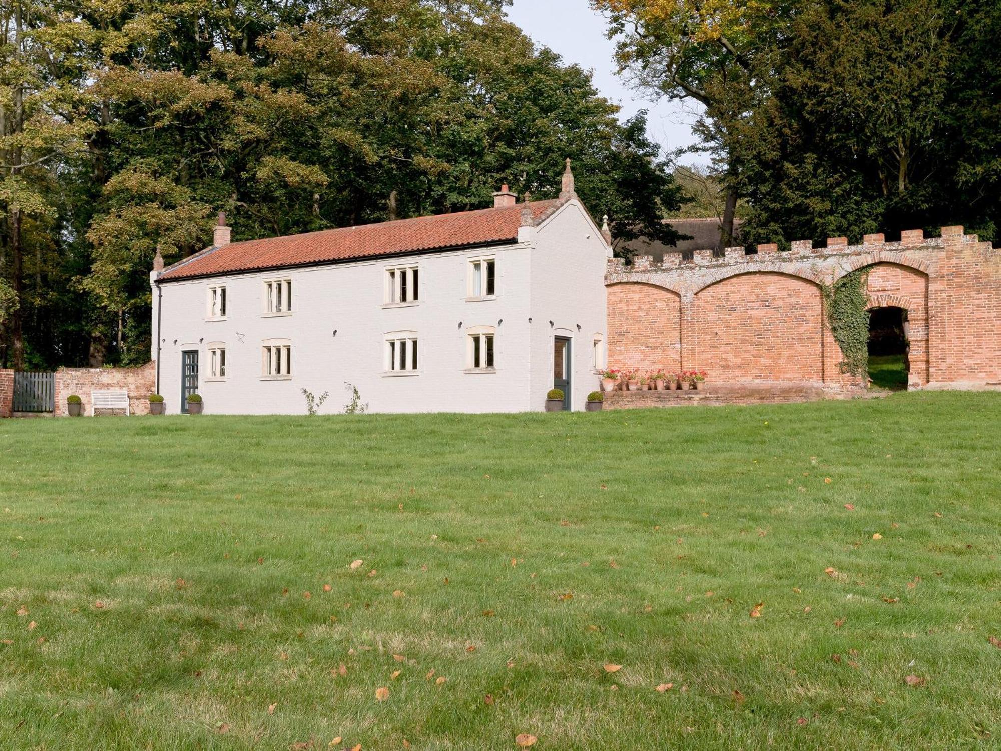 Hall Cottage Brampton  エクステリア 写真